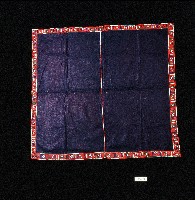 深色織紋四方巾藏品圖，第1張