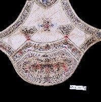 臺灣中部客家族群女性肚兜藏品圖，第2張