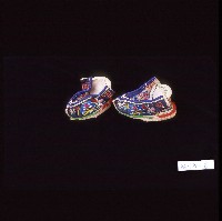 藍色吉祥繡樣三寸金蓮一對藏品圖，第1張