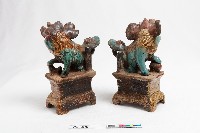 廣窯獅子燭臺一對藏品圖，第2張