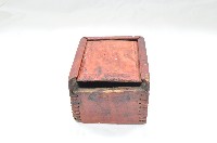 紅色深腹屜蓋盒藏品圖，第1張