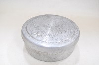 錫製圓形帶蓋便當盒藏品圖，第3張