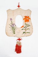 白色花卉繡樣相框藏品圖，第1張