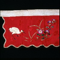 深紅色花卉繡樣床簾藏品圖，第2張