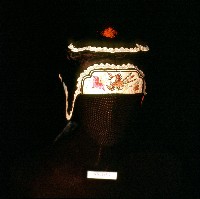 黑色鳳凰紋繡樣童帽藏品圖，第1張