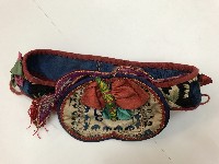 精緻繡樣童帽藏品圖，第1張