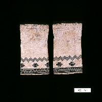 南方刺繡式弓鞋飾褲藏品圖，第1張