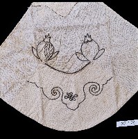 連生貴子刺繡單層白棉肚兜藏品圖，第2張