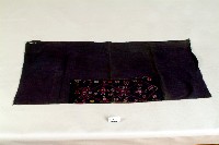 卑南族深色女長裙藏品圖，第1張