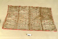 泰雅族褐色方巾藏品圖，第1張