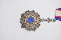 五等采玉勳章藏品圖，第2張