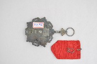 九等采玉勳章藏品圖，第2張