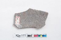 灰黑胎素面陶器底部殘片藏品圖，第2張