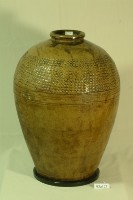 深褐釉突狀網紋窄口豐肩式陶甕藏品圖，第1張