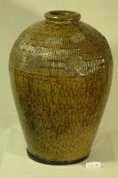 帶款棕褐釉拍打印紋窄口豐肩式陶甕藏品圖，第1張