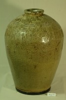 紅露酒印款淺綠褐釉拍打印紋窄口豐肩式陶甕藏品圖，第1張