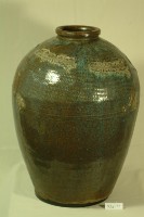 綠褐釉拍打印紋窄口豐肩式陶甕藏品圖，第1張