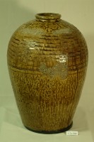 印款深棕褐釉流釉拍打印紋窄口豐肩式陶甕藏品圖，第1張