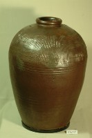 紅褐釉拍打印紋窄口豐肩式陶甕藏品圖，第1張