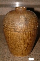 虎皮紋棕褐釉拍打印紋窄口豐肩式陶甕藏品圖，第1張