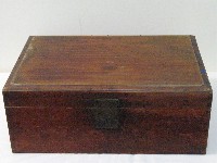 木製衣箱藏品圖，第1張