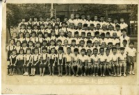 大同國校二年二組師生合照藏品圖，第1張