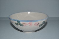 鶯歌彩繪藍口簡筆花卉紋碗藏品圖，第1張