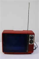 National牌紅色小型全晶體電視機藏品圖，第1張