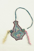 床前瓶形刺繡吊飾2件藏品圖，第2張