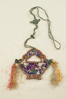 床前花籃刺繡吊飾2件藏品圖，第2張