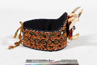 魯凱族男頭飾藏品圖，第2張