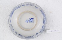 青花獅子戲球花卉紋碗藏品圖，第2張