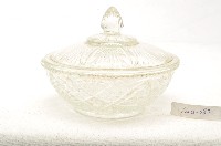 鈕蓋浮雕紋玻璃蓋碗藏品圖，第1張