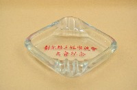 玻璃製四方型菸灰缸藏品圖，第3張