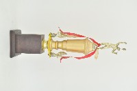 彰化縣六十七年縣長杯網球錦標賽冠軍獎座藏品圖，第2張