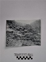 黃則修攝石板家屋聚落藏品圖，第1張