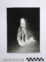 黃則修攝延綿鑿洞的九曲洞藏品圖，第1張