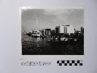 黃則修攝港口藏品圖，第1張