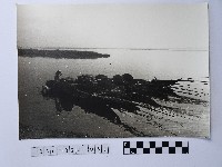 黃則修攝撈蜆船藏品圖，第1張