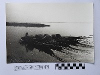 黃則修攝撈蜆船藏品圖，第1張