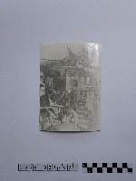 黃則修攝廟門的攤販藏品圖，第1張