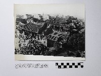 黃則修攝俯瞰龍山寺藏品圖，第1張