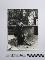 黃則修攝長者藏品圖，第1張