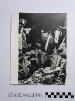 黃則修攝女性藏品圖，第1張