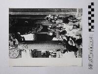 黃則修攝人群藏品圖，第1張