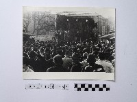 黃則修攝人群藏品圖，第1張