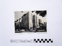 黃則修攝街口大樓2藏品圖，第1張