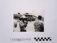 黃則修與屠牛氏飛彈合照1藏品圖，第1張