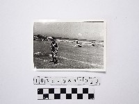 黃則修攝一名燦笑的女性藏品圖，第1張