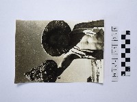 戴斗笠者藏品圖，第1張